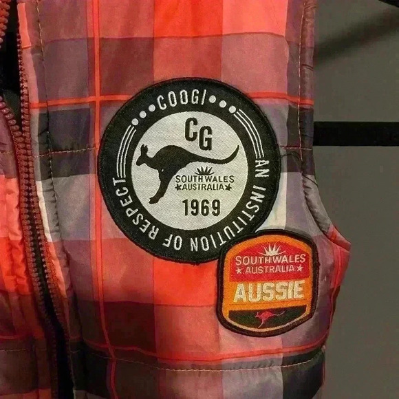 Boys 3t‎ plaid print COOGI zip up puffer vest great condition - Picture 2 of 6